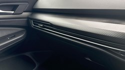 2022 (22) VOLKSWAGEN GOLF 1.5 TSI R-Line 5dr 5842534