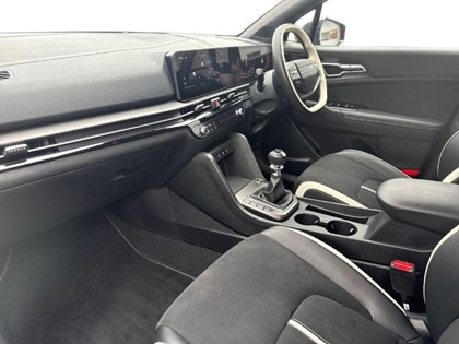 2025 (75) KIA SPORTAGE 1.6T GDi GT-Line 5dr