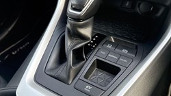 2022 (22) TOYOTA RAV4 2.5 VVT-i Hybrid Icon 5dr CVT 2WD 5861120