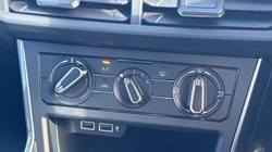 2020 (20) VOLKSWAGEN POLO 1.0 TSI 95 SE 5dr 5886520