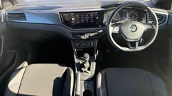 2020 (20) VOLKSWAGEN POLO 1.0 TSI 95 SE 5dr 5886507