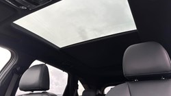 2025 (25) KIA SORENTO 2.2 CRDi 4 5dr DCT 5865988