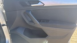 2020 (20) VOLKSWAGEN TIGUAN 1.5 TSi EVO 150 Match 5dr 5857048