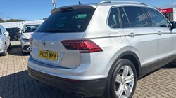 2020 (20) VOLKSWAGEN TIGUAN 1.5 TSi EVO 150 Match 5dr 5857071