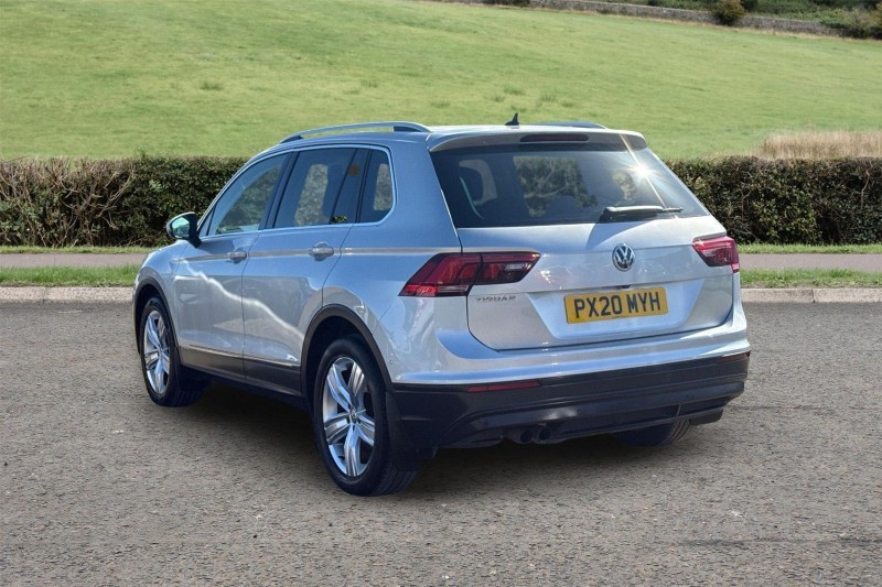 2020 (20) VOLKSWAGEN TIGUAN 1.5 TSi EVO 150 Match 5dr 5857039