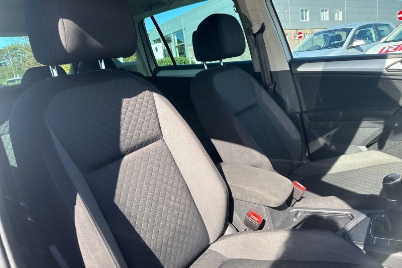 2020 (20) VOLKSWAGEN TIGUAN 1.5 TSi EVO 150 Match 5dr 5857053