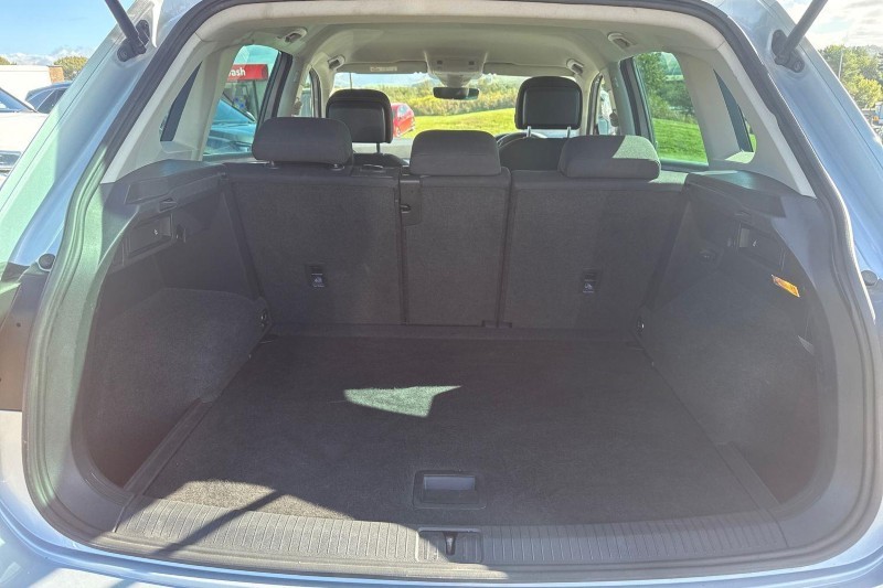 2020 (20) VOLKSWAGEN TIGUAN 1.5 TSi EVO 150 Match 5dr 5857066