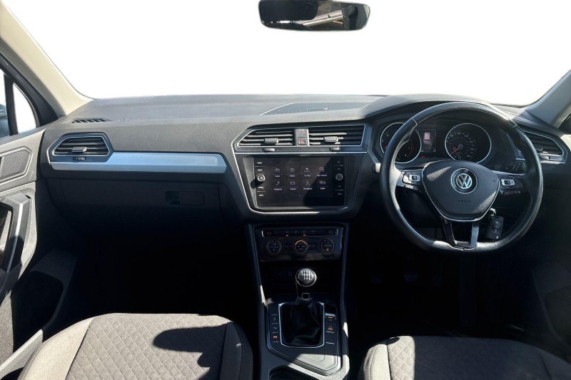 2020 (20) VOLKSWAGEN TIGUAN 1.5 TSi EVO 150 Match 5dr 5857047