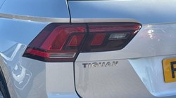 2020 (20) VOLKSWAGEN TIGUAN 1.5 TSi EVO 150 Match 5dr 5857070