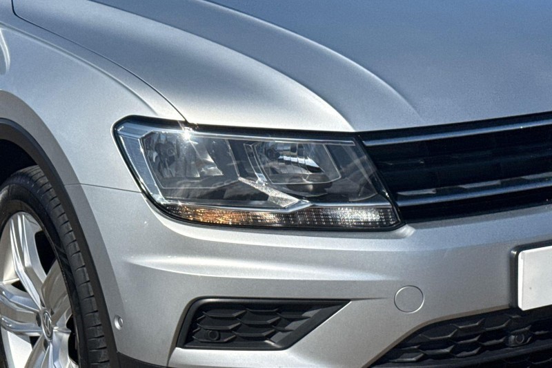2020 (20) VOLKSWAGEN TIGUAN 1.5 TSi EVO 150 Match 5dr 5857067