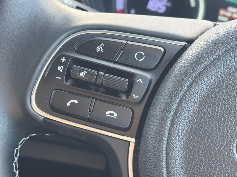 2020 (70) KIA E-NIRO 150kW 3 64kWh 5dr Auto 5919807