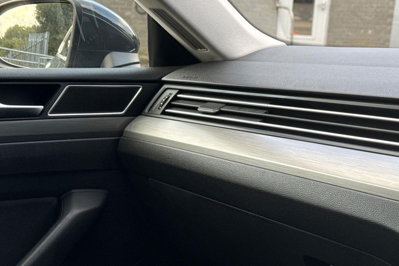 2020 (69) VOLKSWAGEN ARTEON 2.0 TSI SE 5dr DSG 5836952
