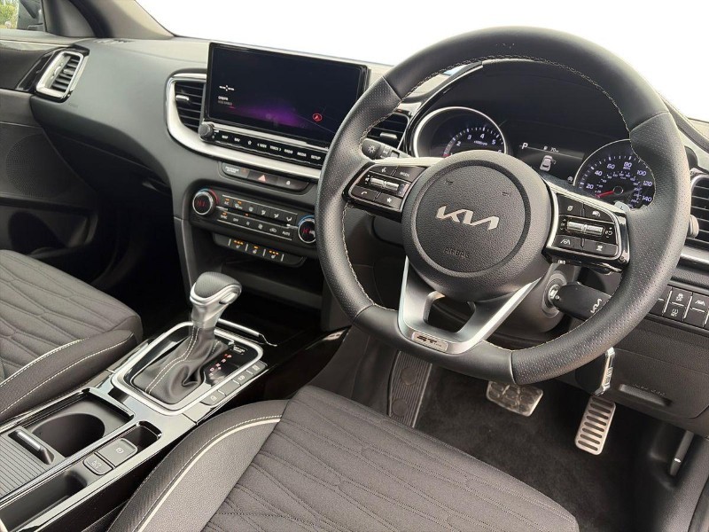 2026 (26) KIA XCEED 1.0T GDi ISG 113 GT-Line 5dr DCT 5858946