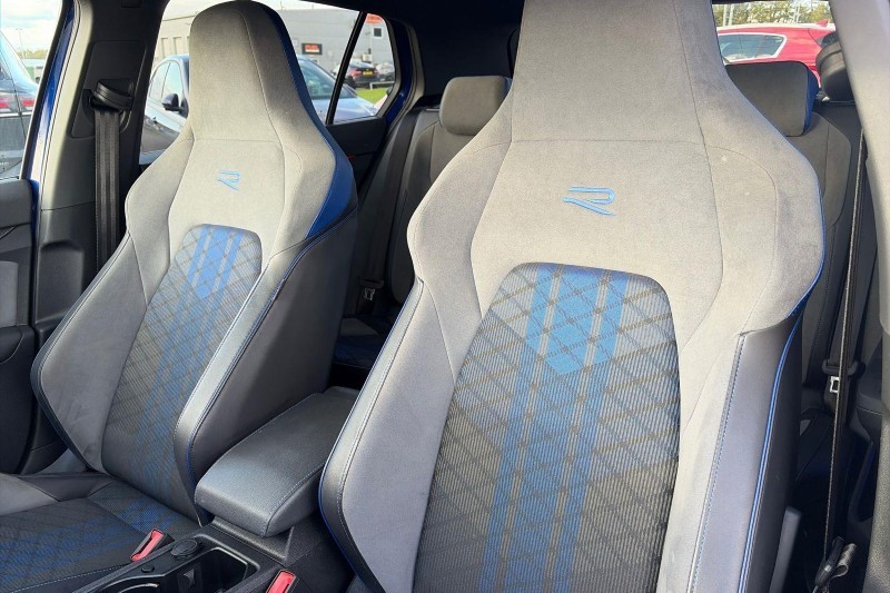 2023 (23) VOLKSWAGEN GOLF 2.0 TSI 320 R 4Motion 5dr DSG 5952526