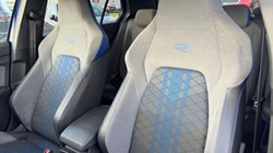 2023 (23) VOLKSWAGEN GOLF 2.0 TSI 320 R 4Motion 5dr DSG 5952526