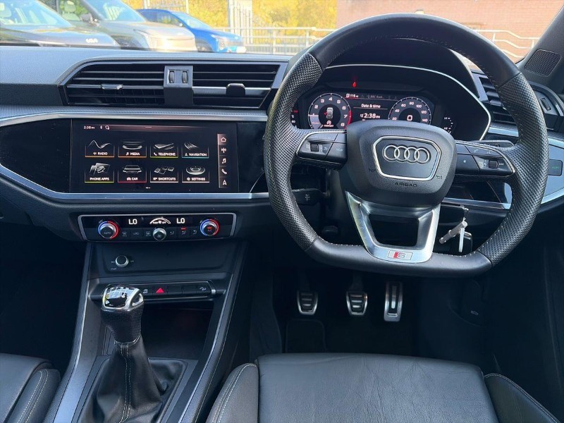 2020 (69) AUDI Q3 35 TFSI S Line 5dr 5886477