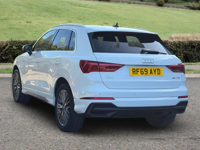 2020 (69) AUDI Q3 35 TFSI S Line 5dr 5886458