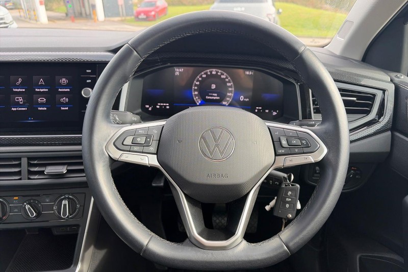 2023 (72) VOLKSWAGEN POLO 1.0 TSI Life 5dr 5875037