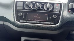 2022 (22) VOLKSWAGEN UP 1.0 65PS Up 5dr 5924664