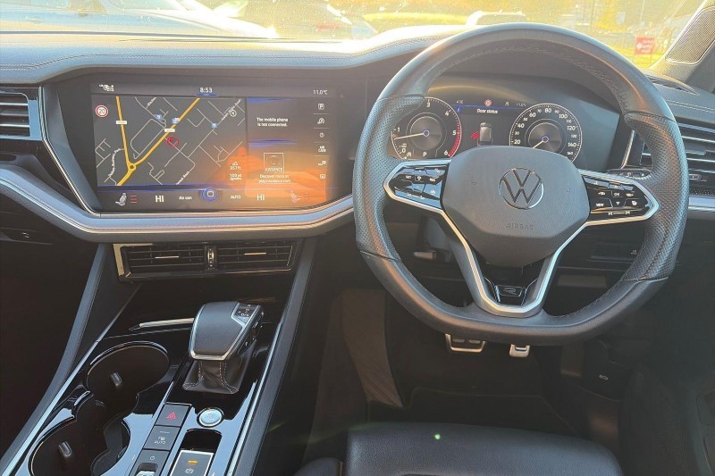 2023 (23) VOLKSWAGEN TOUAREG 3.0 V6 TDI 4Motion Black Edition 5dr Tip Auto 5915046
