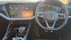 2023 (23) VOLKSWAGEN TOUAREG 3.0 V6 TDI 4Motion Black Edition 5dr Tip Auto 5915046