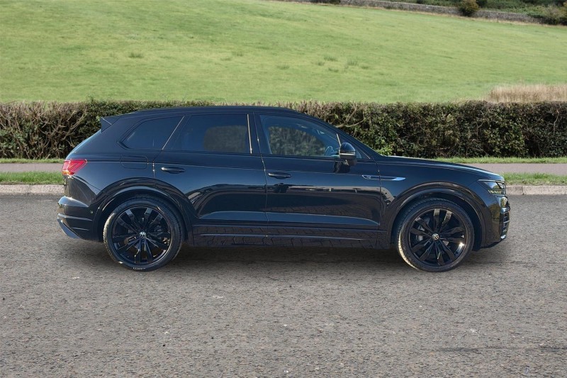 2023 (23) VOLKSWAGEN TOUAREG 3.0 V6 TDI 4Motion Black Edition 5dr Tip Auto 5915027