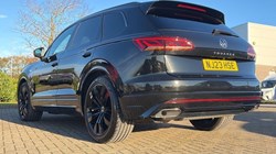 2023 (23) VOLKSWAGEN TOUAREG 3.0 V6 TDI 4Motion Black Edition 5dr Tip Auto 5915064