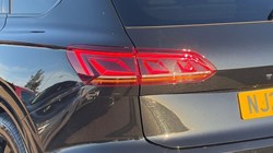 2023 (23) VOLKSWAGEN TOUAREG 3.0 V6 TDI 4Motion Black Edition 5dr Tip Auto 5915063