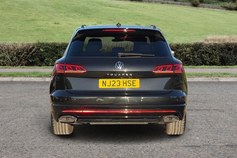 2023 (23) VOLKSWAGEN TOUAREG 3.0 V6 TDI 4Motion Black Edition 5dr Tip Auto 5915032