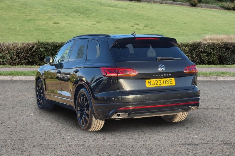 2023 (23) VOLKSWAGEN TOUAREG 3.0 V6 TDI 4Motion Black Edition 5dr Tip Auto 5915026