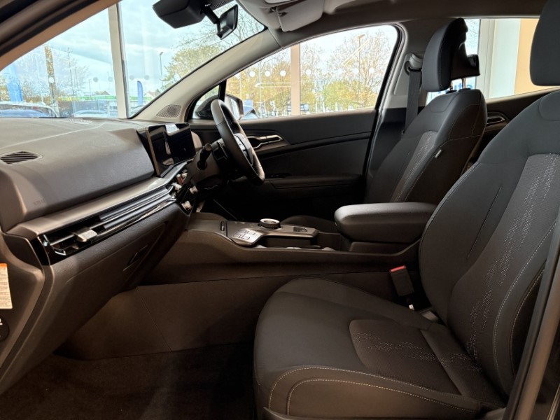  KIA SPORTAGE 1.6T GDi HEV Pure 5dr Auto 4696032