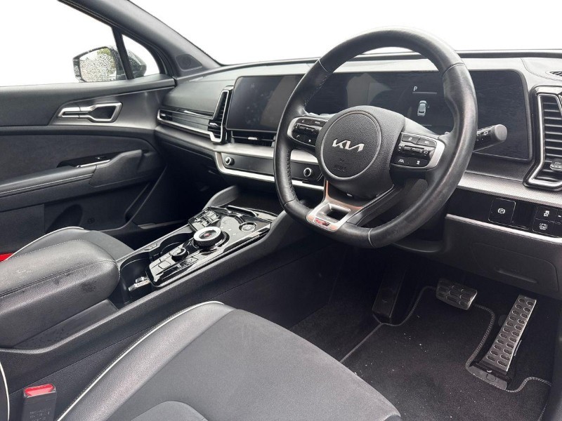 2024 (74) KIA SPORTAGE 1.6T GDi 207 HEV GT-Line 5dr Auto 5898771