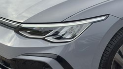 2021 (21) VOLKSWAGEN GOLF 1.5 TSI R-Line 5dr 5906673