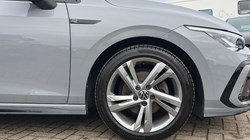2021 (21) VOLKSWAGEN GOLF 1.5 TSI R-Line 5dr 5906644