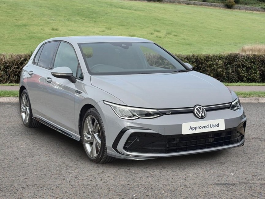2021 (21) VOLKSWAGEN GOLF 1.5 TSI R-Line 5dr