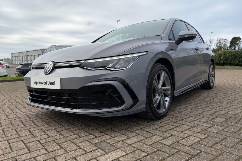 2021 (21) VOLKSWAGEN GOLF 1.5 TSI R-Line 5dr 5906675