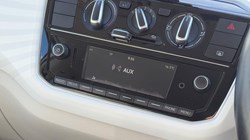 2019 (69) VOLKSWAGEN UP 1.0 Up Beats 5dr 5877851