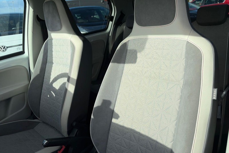 2019 (69) VOLKSWAGEN UP 1.0 Up Beats 5dr 5877856