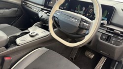 2025 (75) KIA SPORTAGE 1.6T GDi HEV GT-Line 5dr Auto 5923424