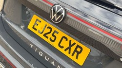 2025 (25) VOLKSWAGEN TIGUAN 2.0 TDI R-Line 5dr DSG 5922513