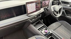 2025 (25) VOLKSWAGEN TIGUAN 2.0 TDI R-Line 5dr DSG 5922474