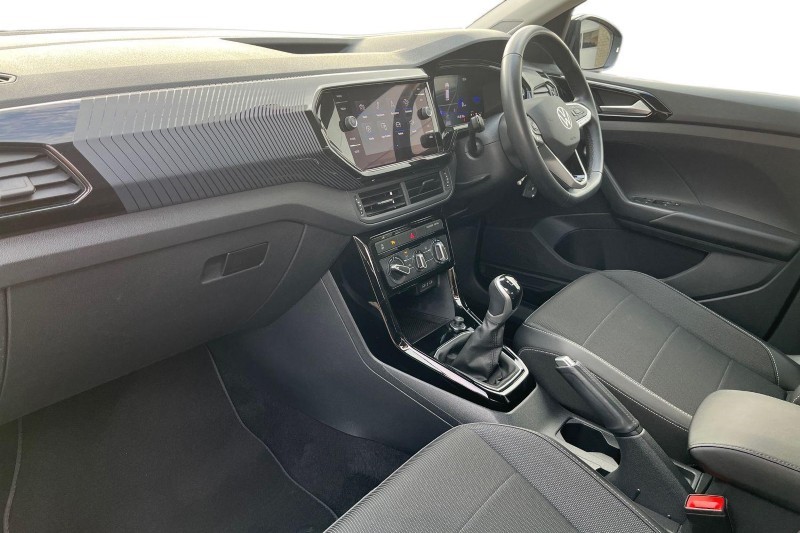 2023 (73) VOLKSWAGEN T-CROSS 1.0 TSI Black Edition 5dr 5936330
