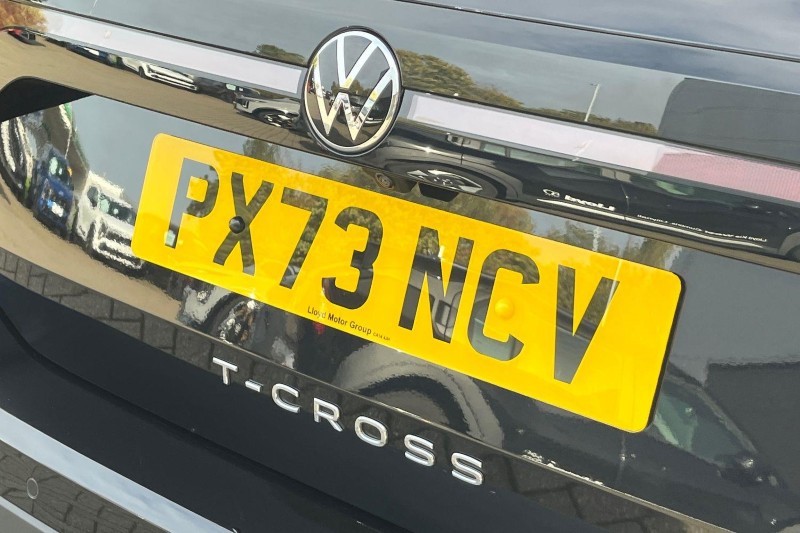 2023 (73) VOLKSWAGEN T-CROSS 1.0 TSI Black Edition 5dr 5936362