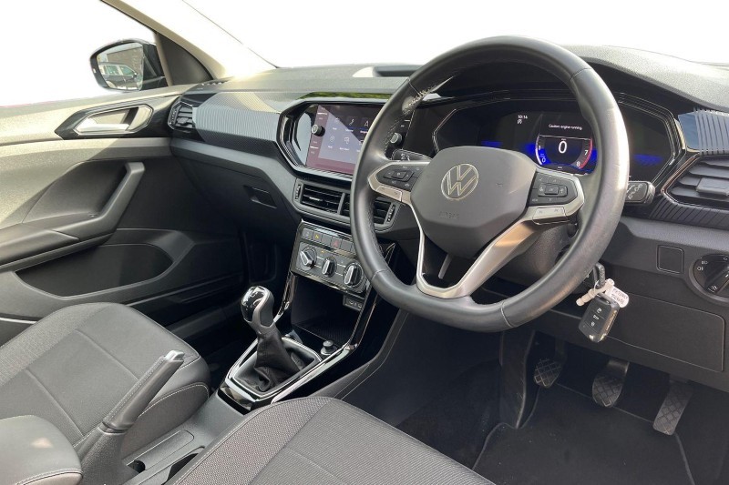 2023 (73) VOLKSWAGEN T-CROSS 1.0 TSI Black Edition 5dr 5936334