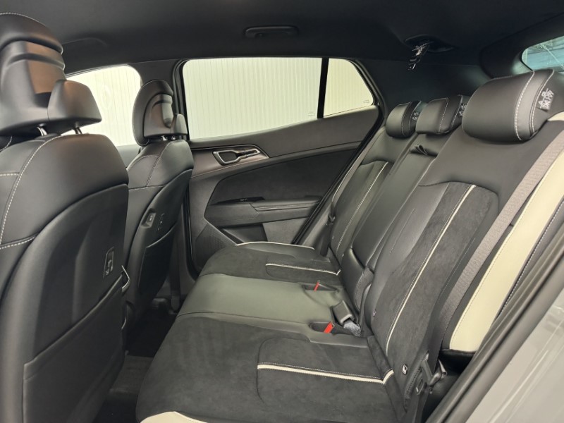  KIA SPORTAGE 1.6T GDi HEV GT-Line 5dr Auto 4967621