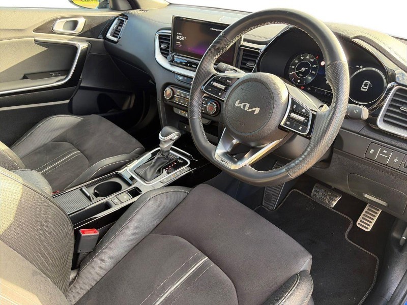 2024 (74) KIA CEED 1.5T GDi ISG 138 GT-Line S 5dr DCT 5920518