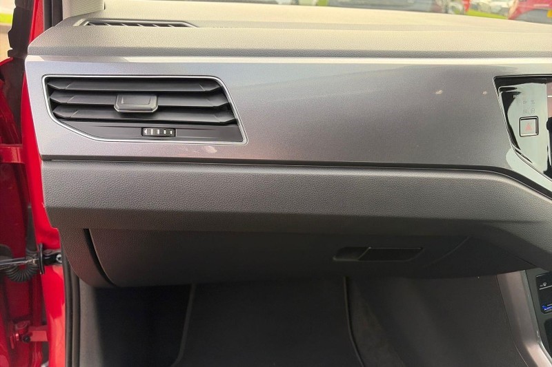 2022 (22) VOLKSWAGEN POLO 1.0 TSI Style 5dr 5936318