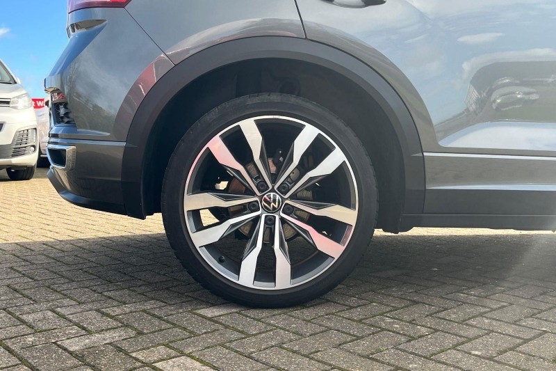 2021 (21) VOLKSWAGEN T-ROC 1.5 TSI EVO R-Line 5dr DSG 5936565