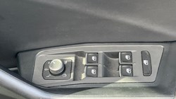 2021 (21) VOLKSWAGEN T-ROC 1.5 TSI EVO R-Line 5dr DSG 5936574