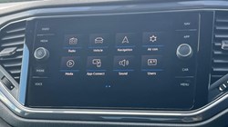 2021 (21) VOLKSWAGEN T-ROC 1.5 TSI EVO R-Line 5dr DSG 5936582